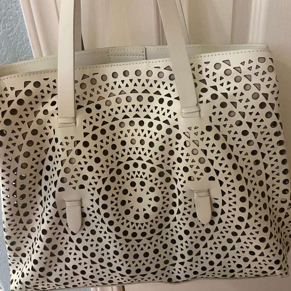 Nardelli Italian Elegant Cream Tote Leather Bag